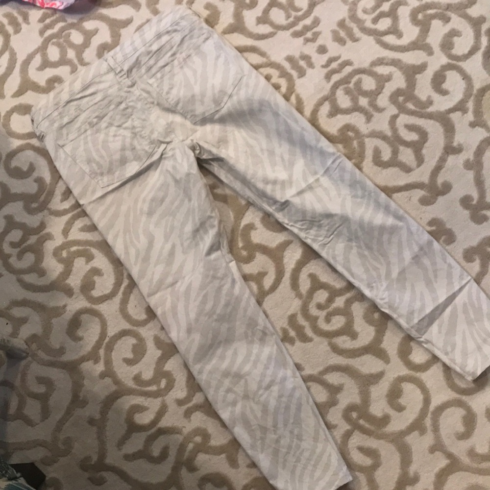 White zebra jeans - Picture 3 of 4